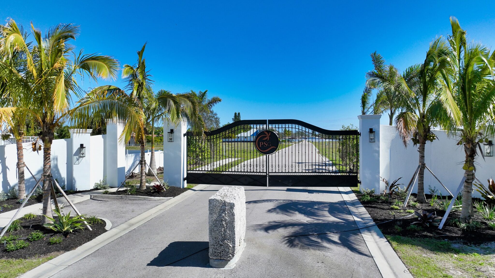 Palma Sola Grande Exclusive Luxury Homes in West Bradenton, Florida